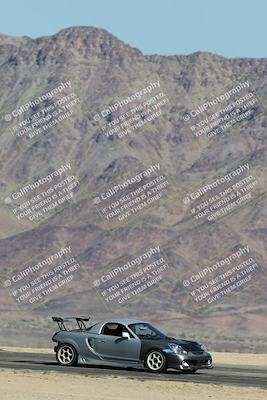 media/Oct-24-2025-Doghouse Garage (Fri) [[783d2ff07a]]/3-Intermediate/Session 2 (Turn 10)/